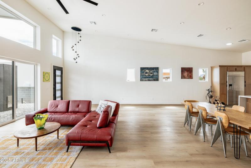 13036 North 23rd Pl, Phoenix, AZ 85022,