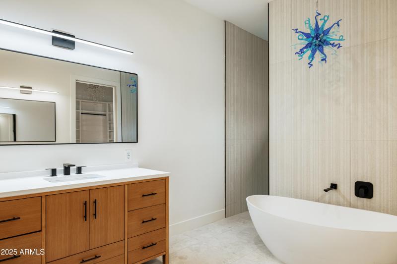 13036 North 23rd Pl, Phoenix, AZ 85022,