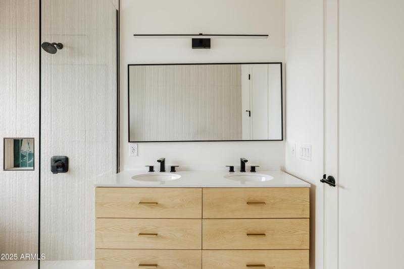 13036 North 23rd Pl, Phoenix, AZ 85022,