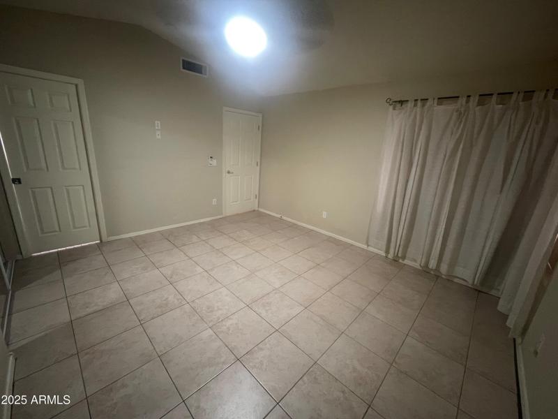 10379 W Tonopah Dr 26