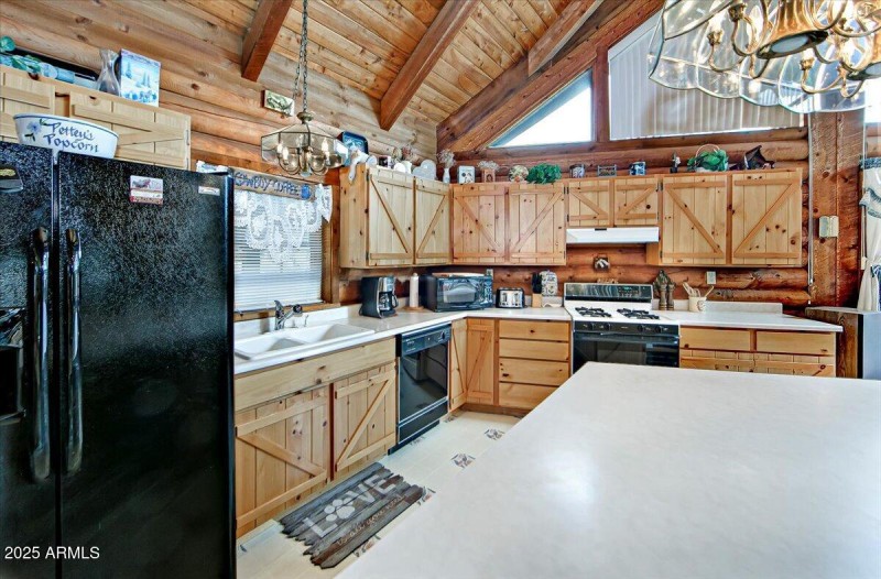 17-Kitchen