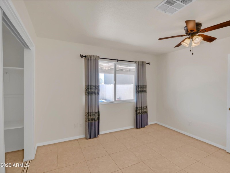 24-3421 W Country Gables Dr-24