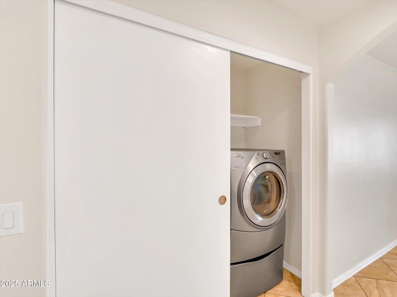 37-3421 W Country Gables Dr-37