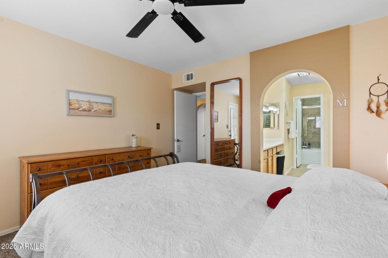 41-web-or-mls-1880-e-morten-ave-221