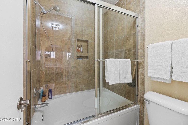 43-web-or-mls-1880-e-morten-ave-221