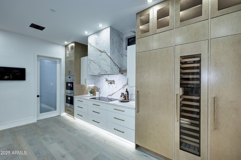 Night-Kitchen-Double Ovens