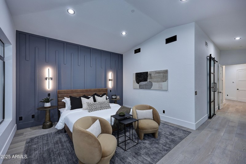 Night-Primary Bedroom2