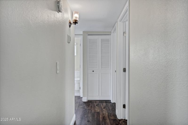 4707 W Annette Cir-18