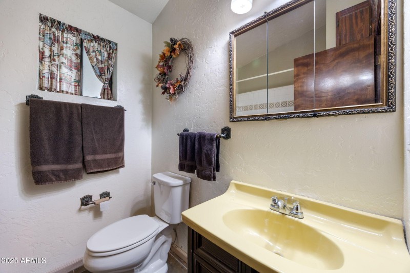 63CountyRd1121-Cabin2-Greer-AZ-13