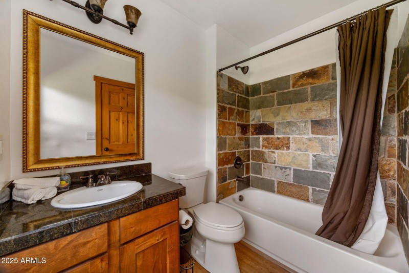 63CountyRd1121-CabinMAIN-Greer-AZ-34