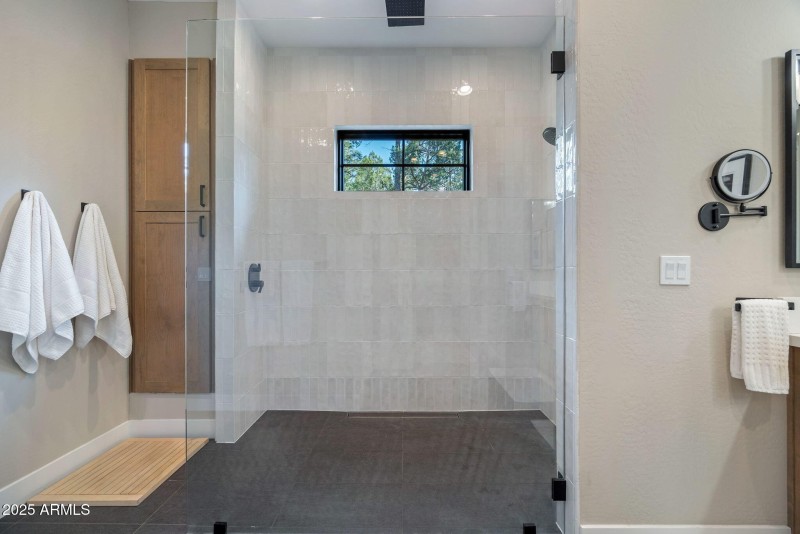 Gorgeous glass shower