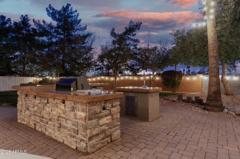 Custom Outdoor Kitchen