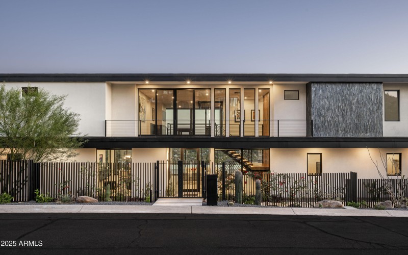 4725 E 56th St Phoenix-1