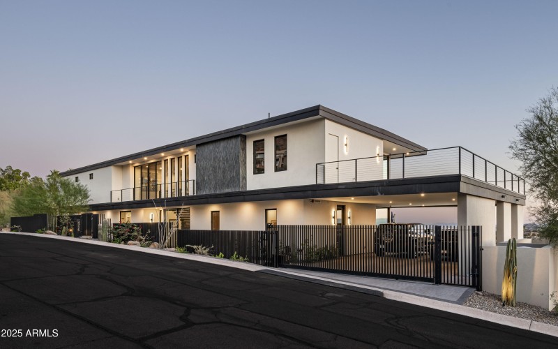 4725 E 56th St Phoenix-9