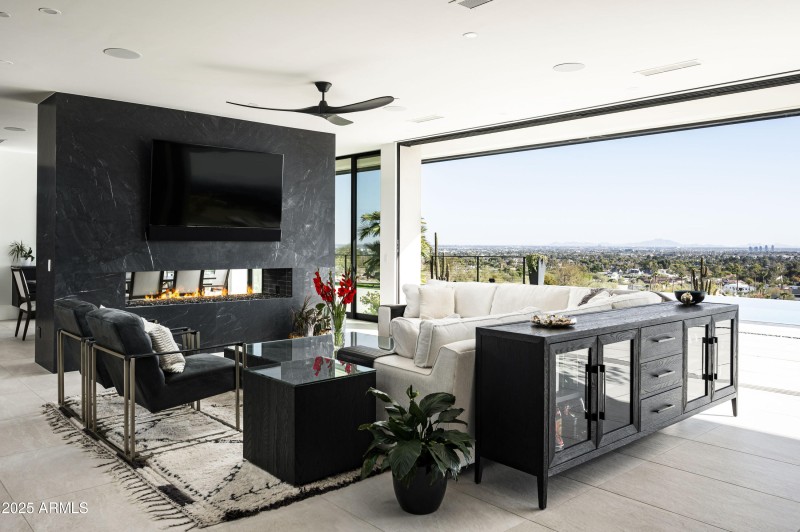 4725 E 56th St Phoenix-15