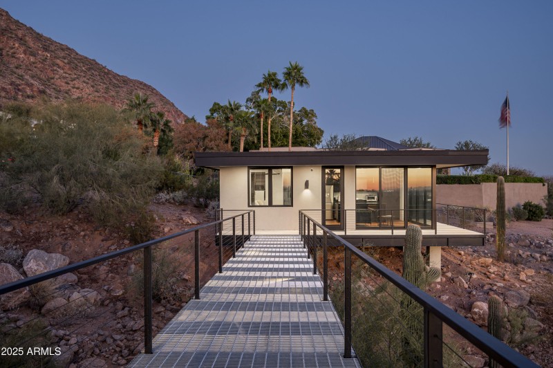 4725 E 56th St Phoenix-59