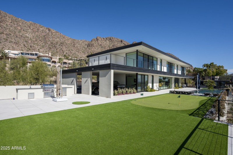 4725 E 56th St Phoenix-88