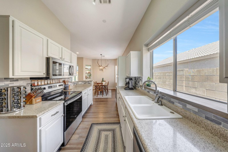 Kitchen - Alternate View