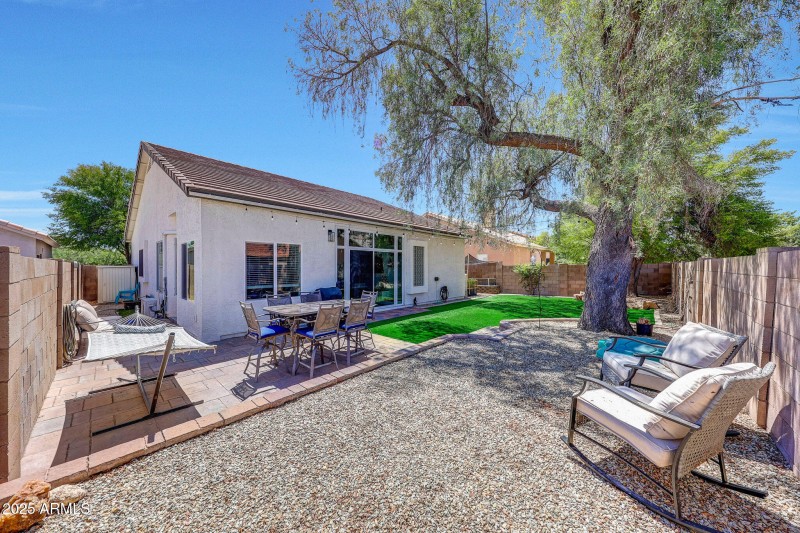 Backyard Entertaining Area