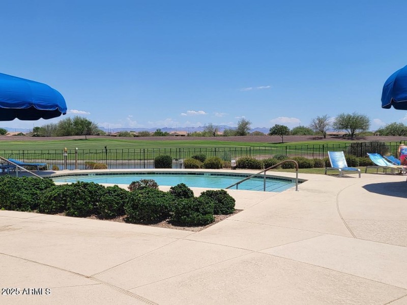SC hot tub over golf course