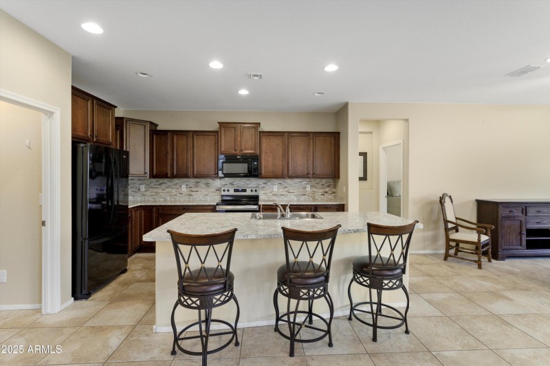 11-Kitchen