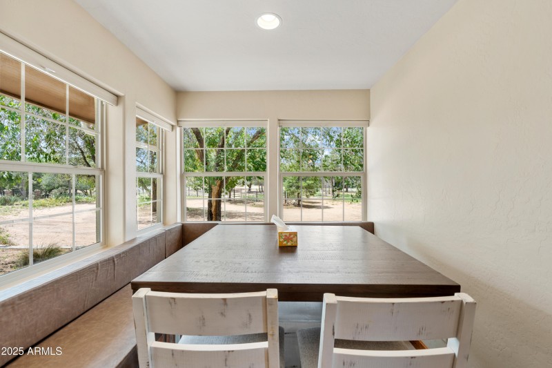 16-Breakfast Nook View