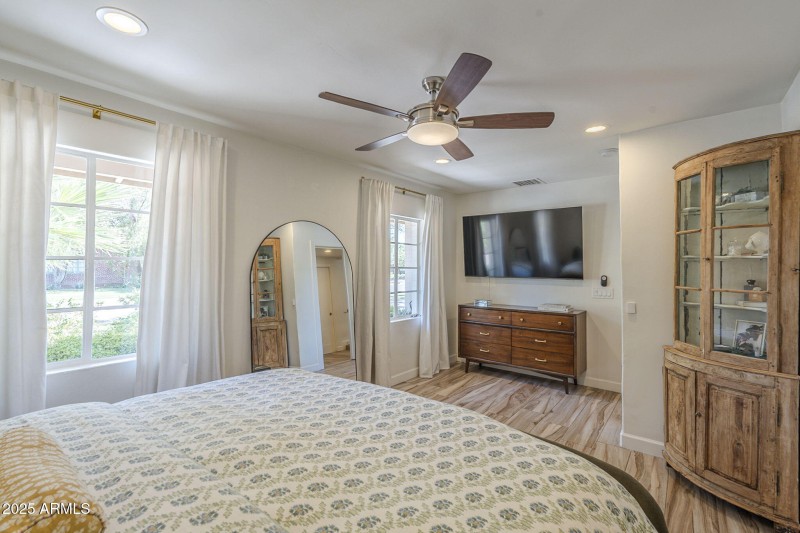 42-web-or-mls-13th-42