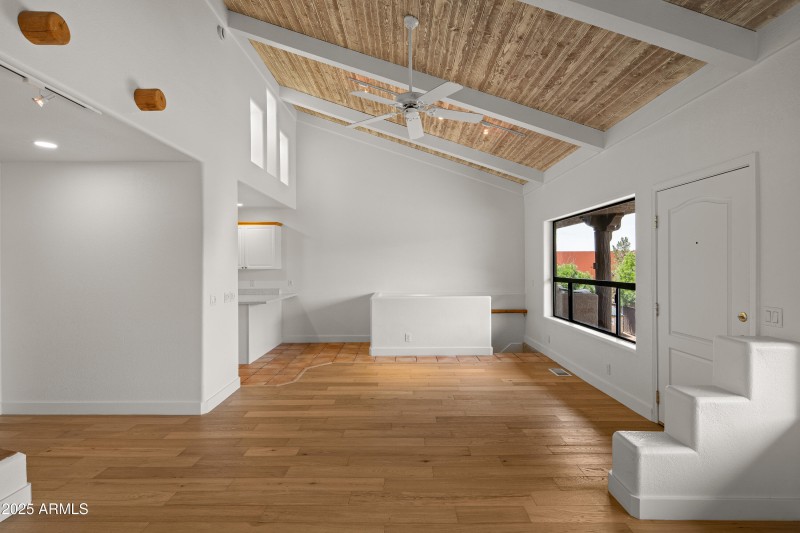 Living/Dining - View 4