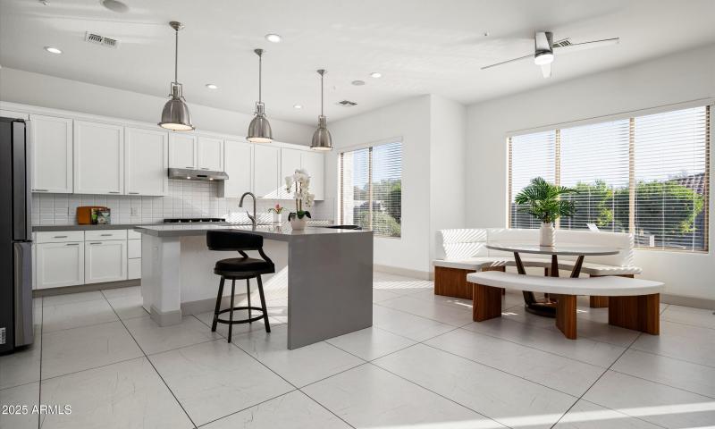 Upgraded Gourmet Kitchen