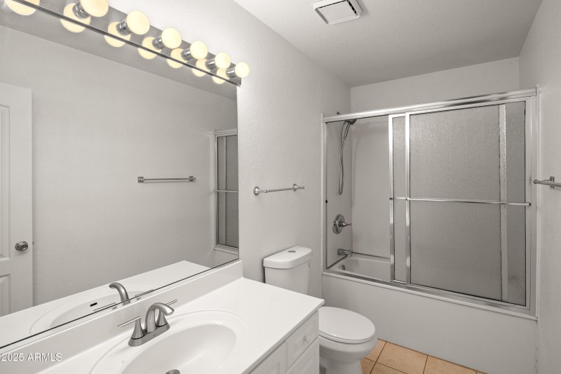 Primary En Suite Bathroom - View 1