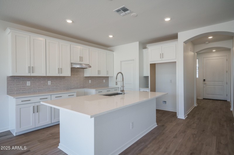3) KITCHEN