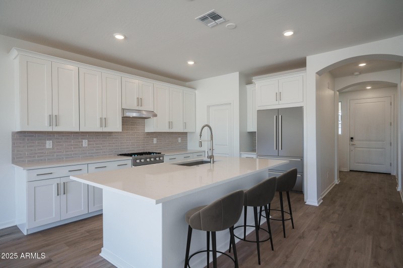 3VS) KITCHEN