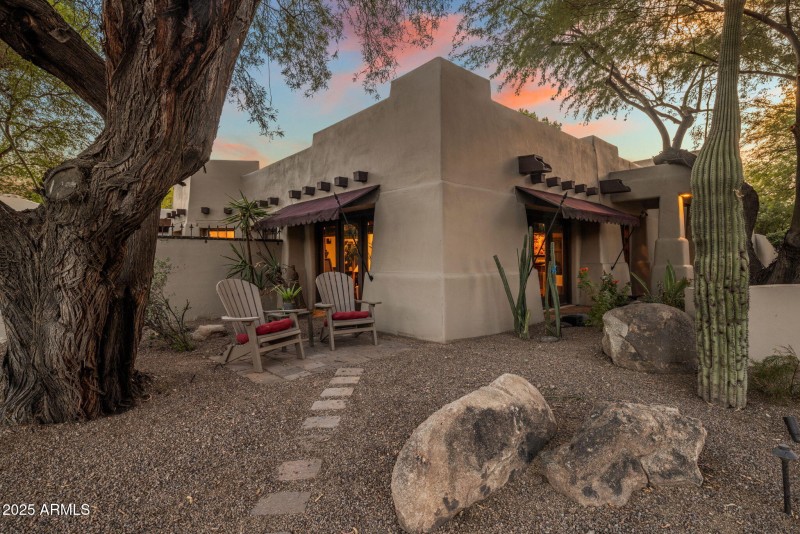 Charming Seating Area