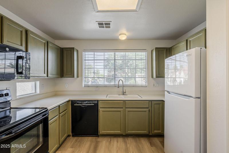 17-web-or-mls-Bradford-17