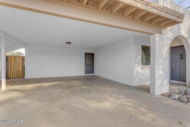 20221006220347942870000000-o