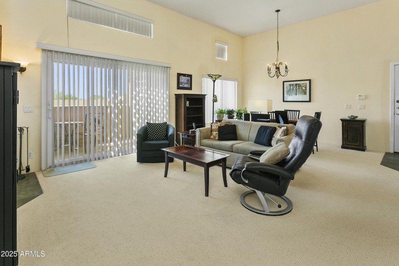 11260N92nd2136-005