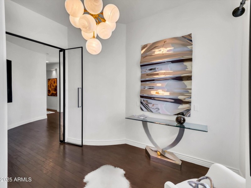 085-5016 E Lucia Drive-85