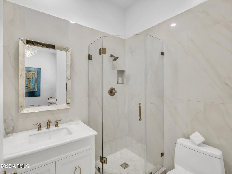 079-5016 E Lucia Drive-79