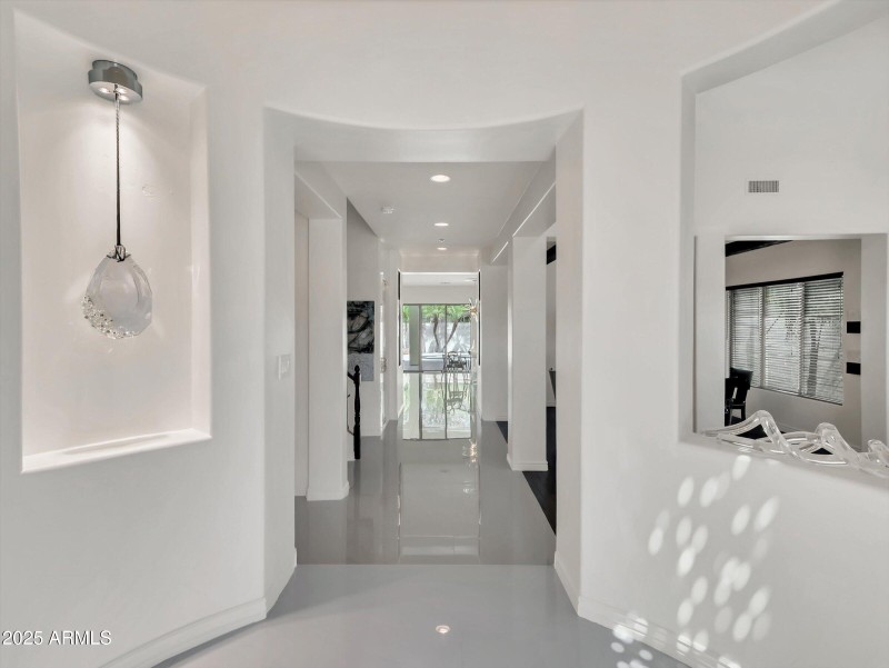 005-5016 E Lucia Drive-5