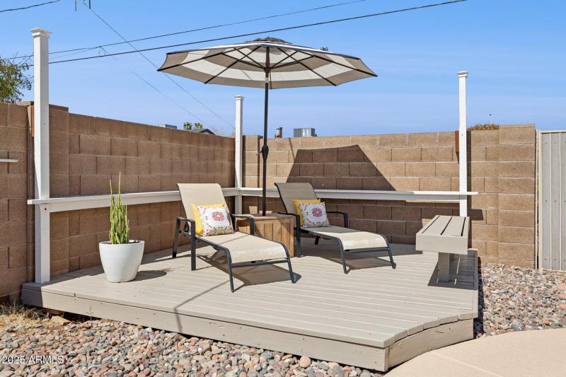 32-web-or-mls-6926-e-culver-st