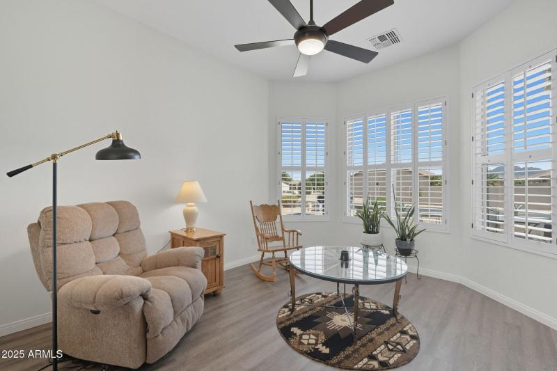 20-web-or-mls-Santa-20