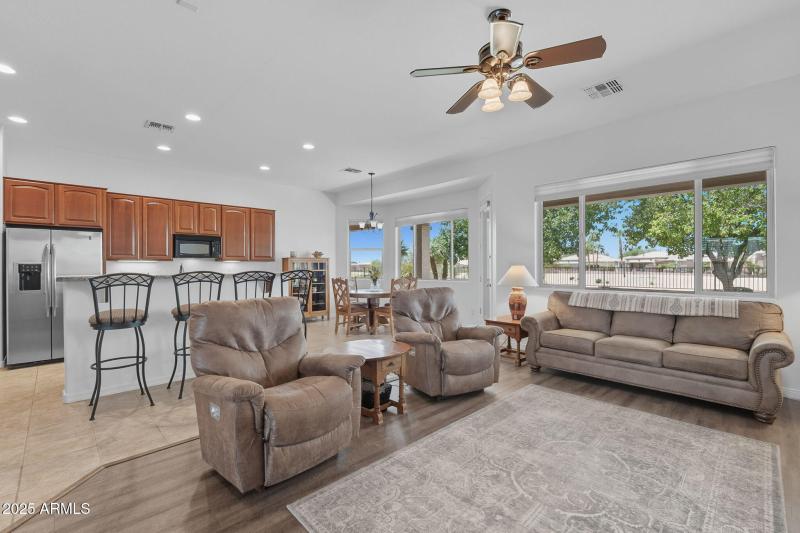 23-web-or-mls-Santa-23