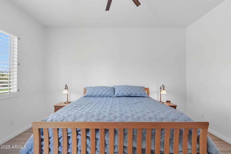 32-web-or-mls-Santa-32