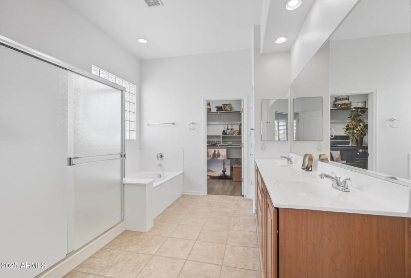 36-web-or-mls-Santa-36