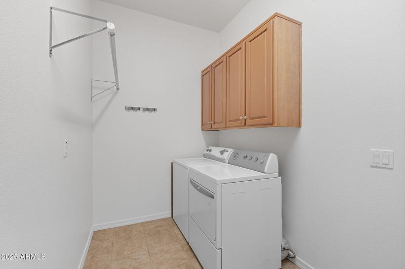 44-web-or-mls-Santa-44