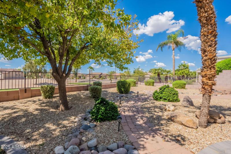 60-web-or-mls-Santa-60