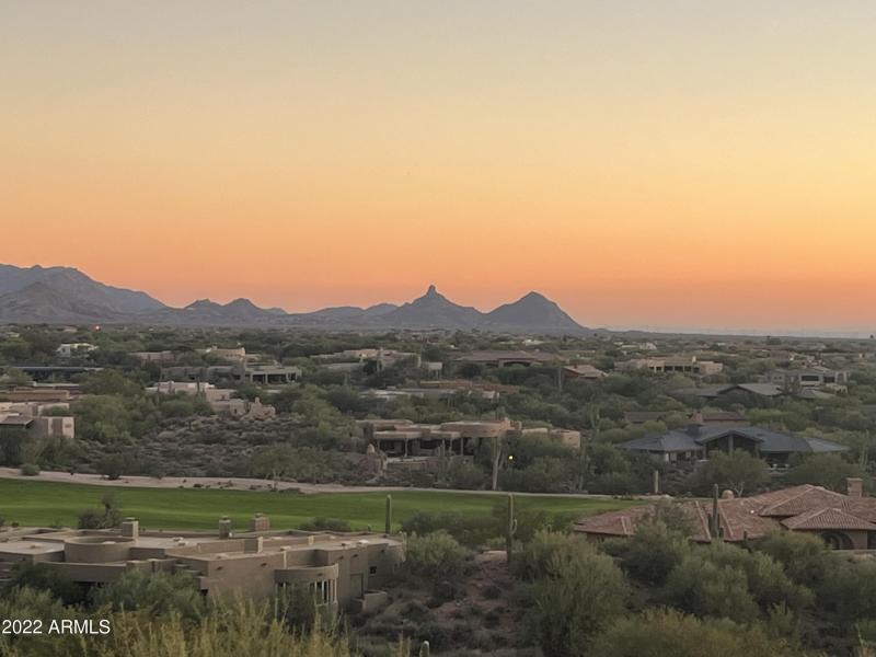 008_Pinnacle Peak and Golf Views