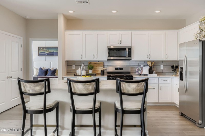 16845 W Spur Dr - Web Quality - 010 - 11