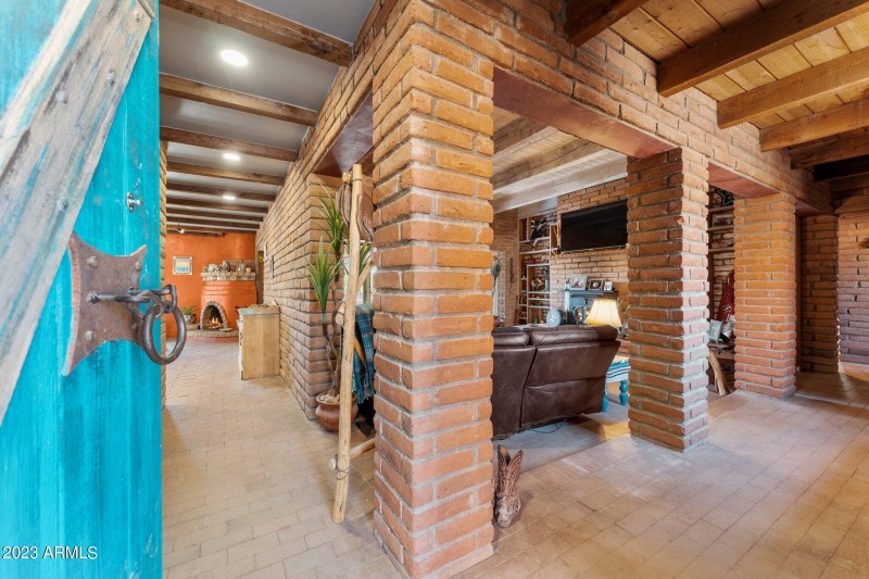 21-web-or-mls-2023-10-25 00.34.50-1