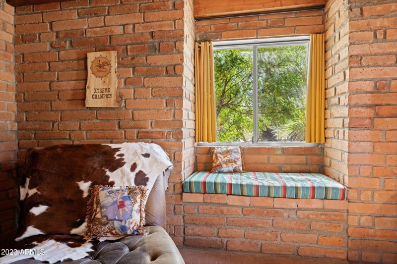 45-web-or-mls-2023-10-25 00.49.45-2